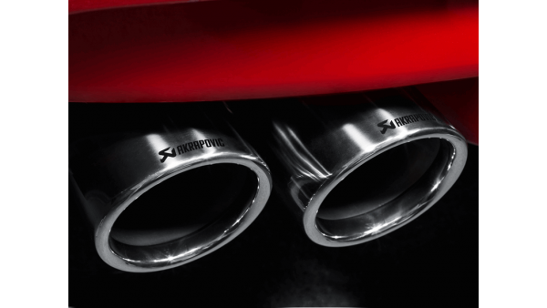 BMW 6er M6 F06 Akrapovic Titan Endrohre